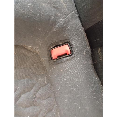 ANCLAJE CINTURON TRA. IZDO.