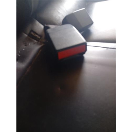 ANCLAJE CINTURON TRA. CENTRAL