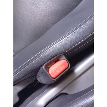 ANCLAJE CINTURON DEL. IZDO.