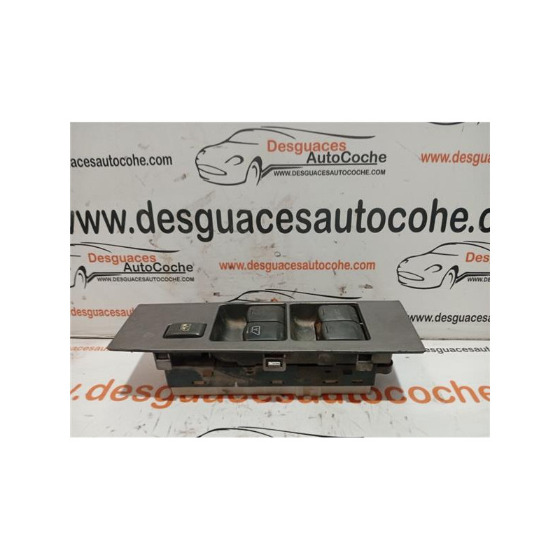 BOTONERA PUERTA DEL. IZDA.