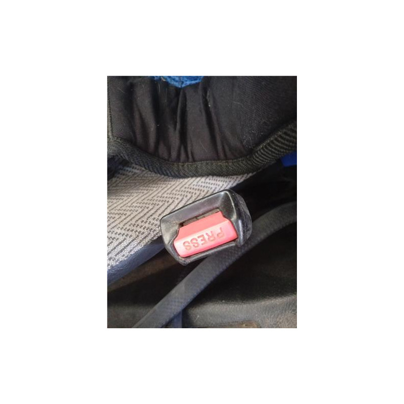 ANCLAJE CINTURON DEL. DCHO.