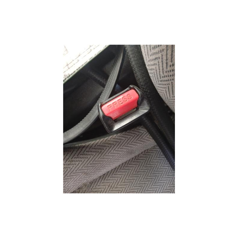 ANCLAJE CINTURON DEL. IZDO.