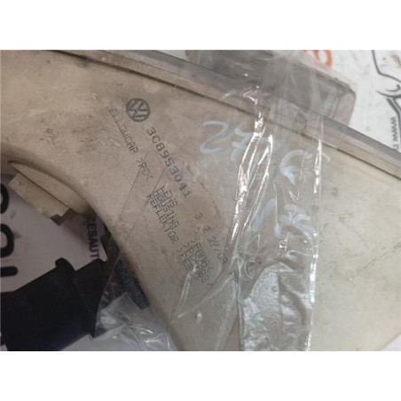 INTERMITENTE DEL. IZDO.