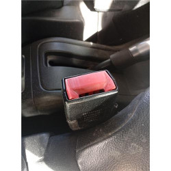 ANCLAJE CINTURON DEL. DCHO.