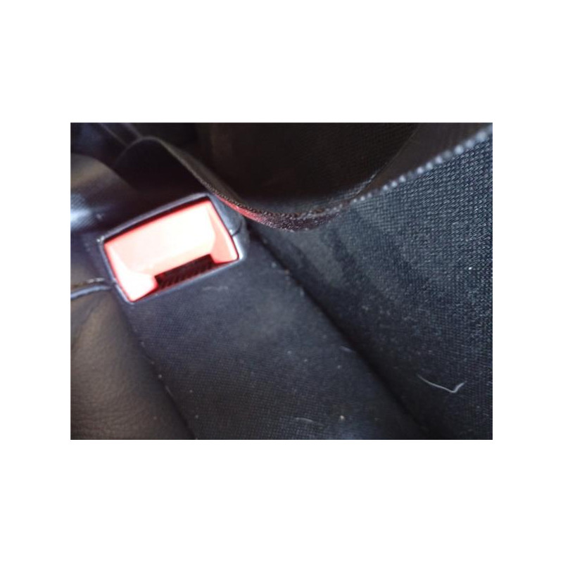 ANCLAJE CINTURON TRA. CENTRAL