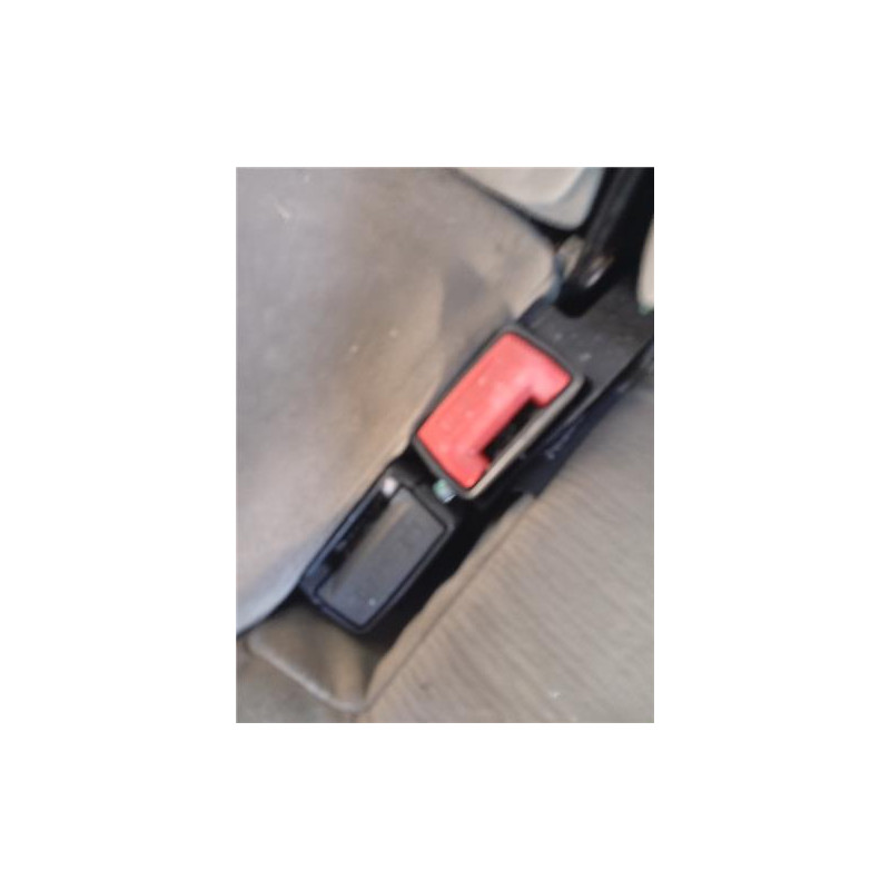 ANCLAJE CINTURON TRA. IZDO.