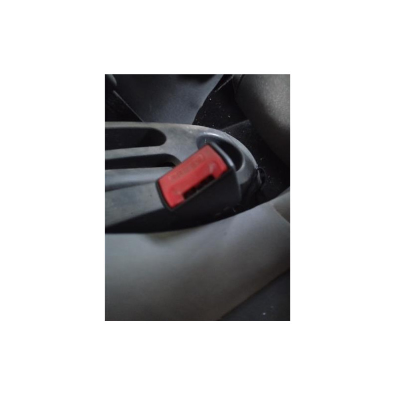 ANCLAJE CINTURON DEL. IZDO.