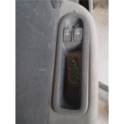 BOTONERA PUERTA DEL. IZDA.