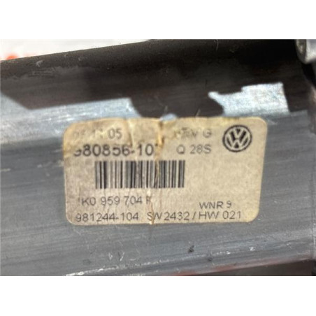 MOTOR ELEVALUNAS TRA. DCHO.