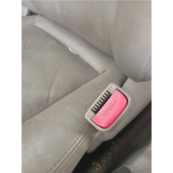 ANCLAJE CINTURON DEL. DCHO.