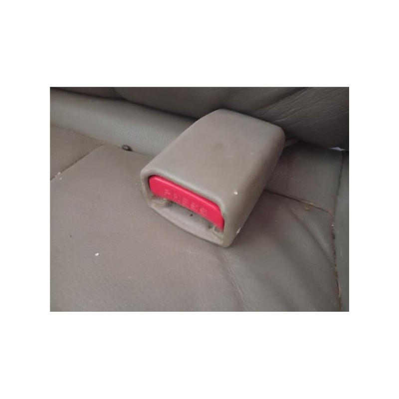 ANCLAJE CINTURON TRA. DCHO.