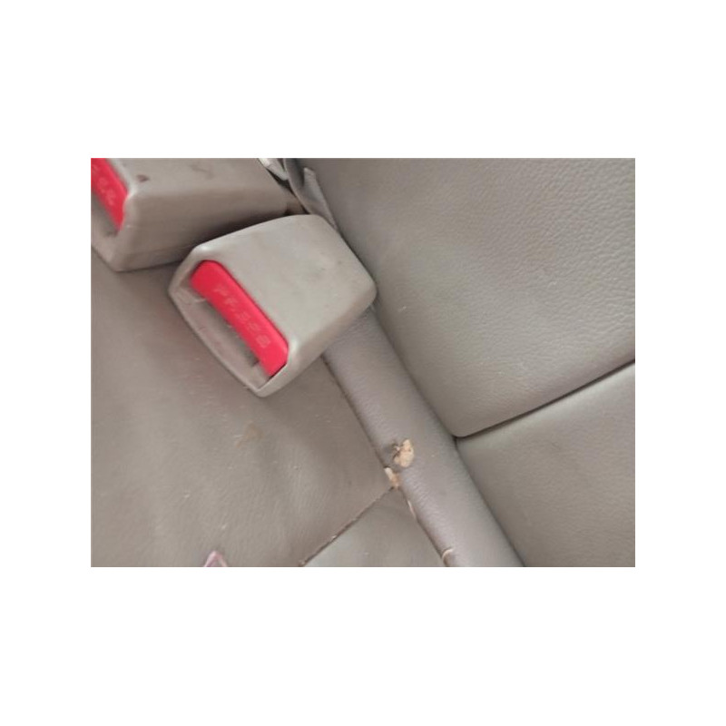 ANCLAJE CINTURON TRA. IZDO.