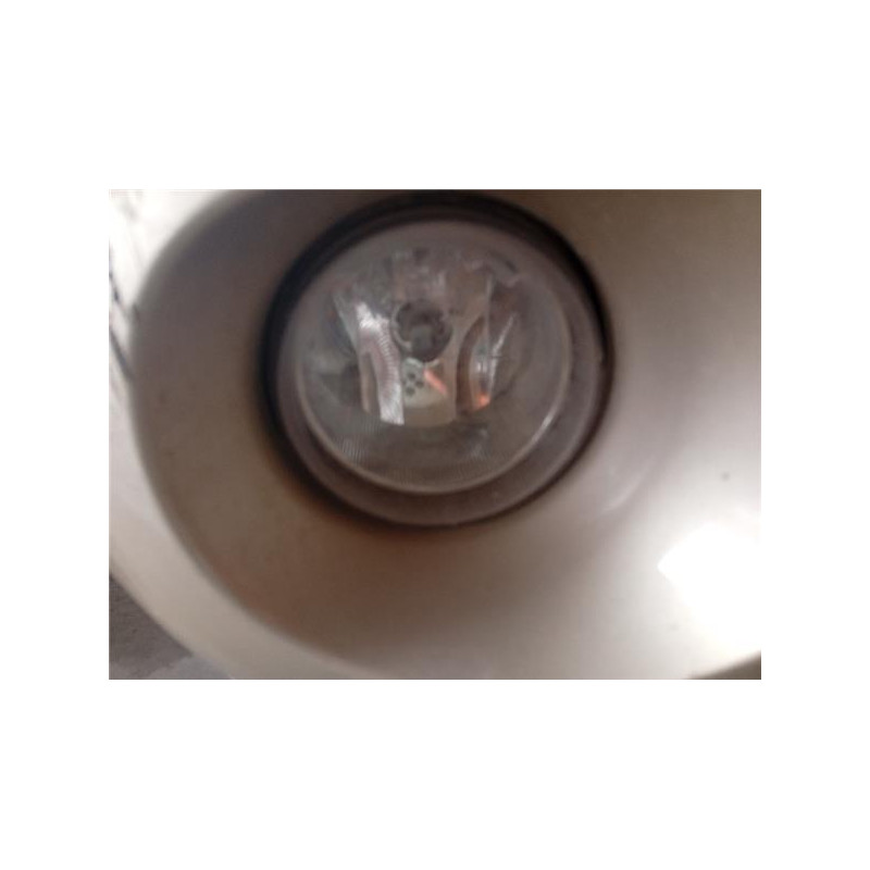 FARO ANTINIEBLA DCHO.