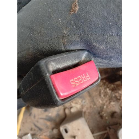 ANCLAJE CINTURON DEL. IZDO.