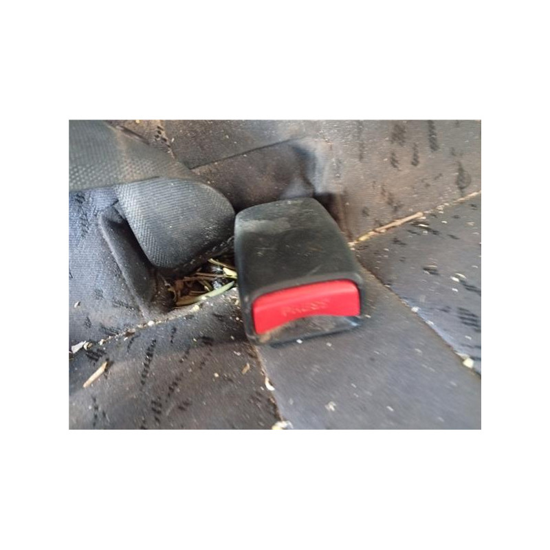 ANCLAJE CINTURON TRA. DCHO.