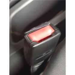 ANCLAJE CINTURON DEL. DCHO.