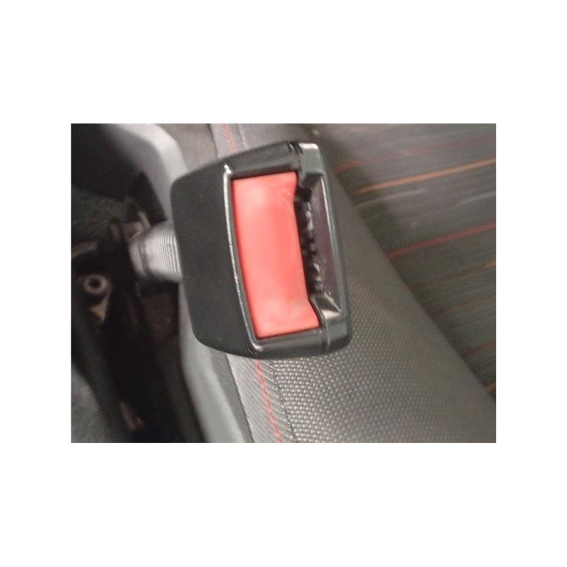 ANCLAJE CINTURON DEL. IZDO.