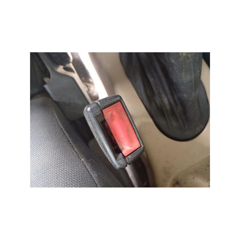 ANCLAJE CINTURON DEL. DCHO.