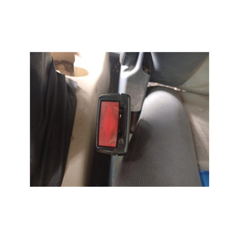 ANCLAJE CINTURON DEL. IZDO.