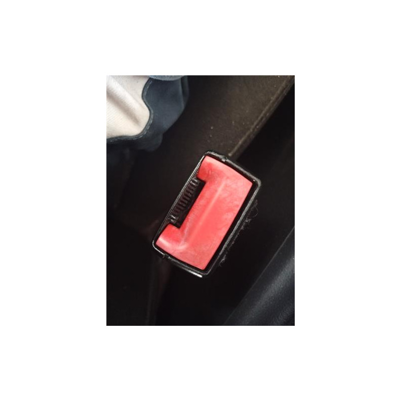 ANCLAJE CINTURON DEL. IZDO.