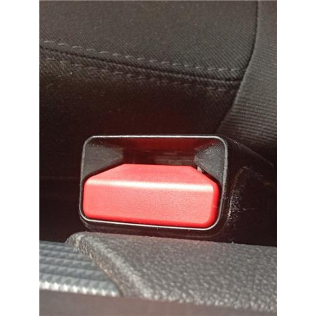 ANCLAJE CINTURON DEL. DCHO.