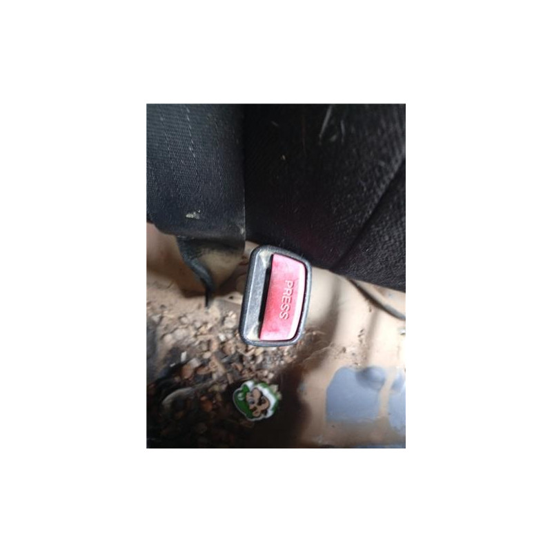 ANCLAJE CINTURON TRA. DCHO.