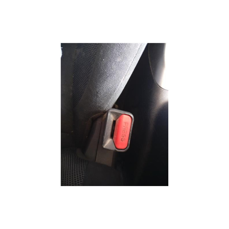 ANCLAJE CINTURON DEL. IZDO.