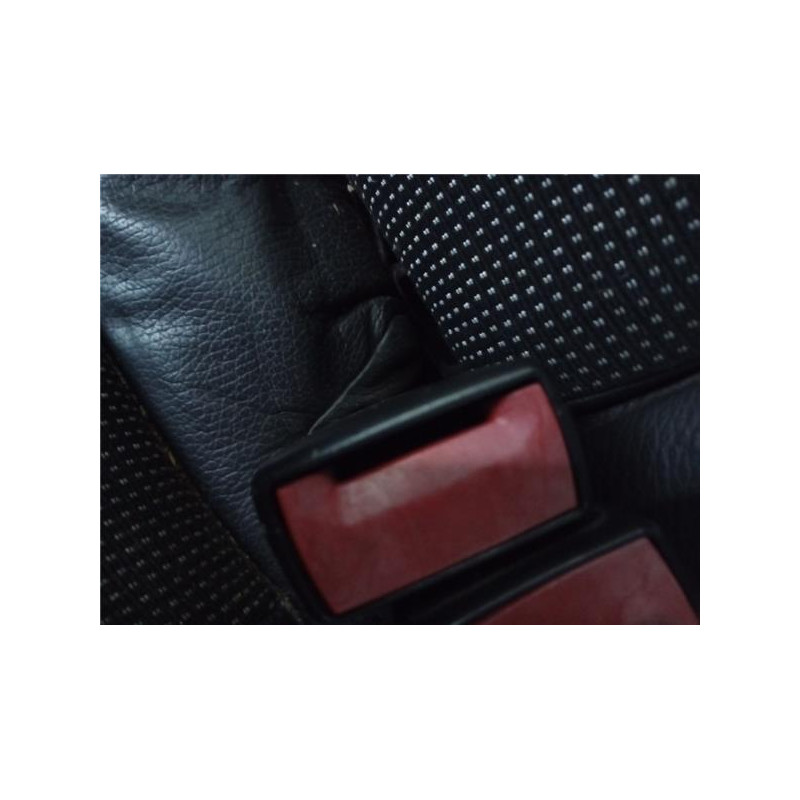 ANCLAJE CINTURON TRA. DCHO.