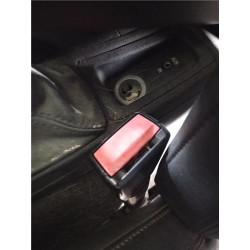 ANCLAJE CINTURON DEL. IZDO.