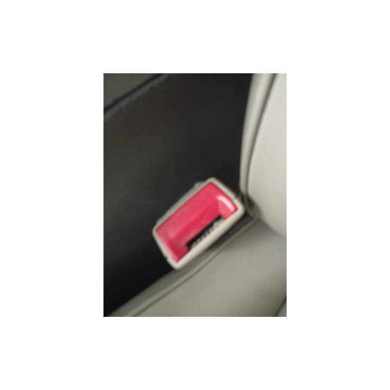 ANCLAJE CINTURON DEL. IZDO.