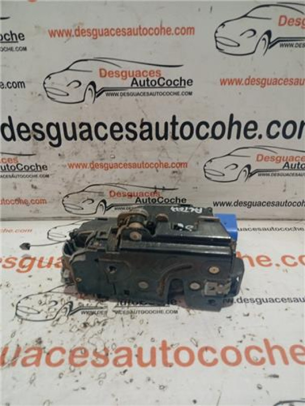 CERRADURA PUERTA DEL. DCHA.