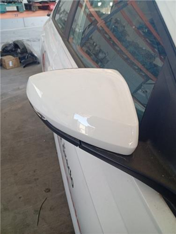 RETROVISOR ELECTRICO DCHO.