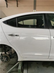 PUERTA TRA. DCHA. para Hyundai Elantra (AD)(2016->)