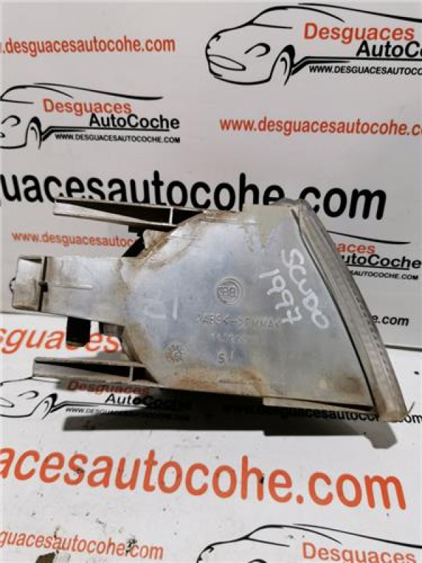 INTERMITENTE DEL. IZDO.