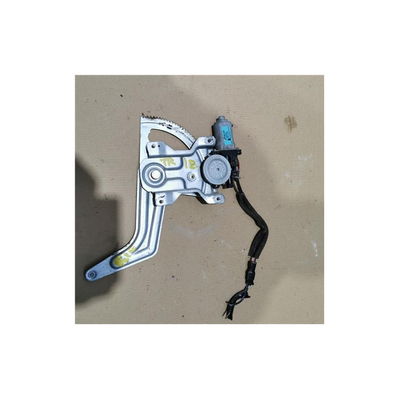 ELEVALUNAS ELECTRICO TRA. IZDO.