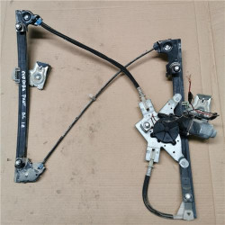 ELEVALUNAS ELECTRICO DEL. IZDO.