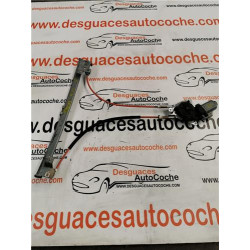 ELEVALUNAS ELECTRICO IZDO.