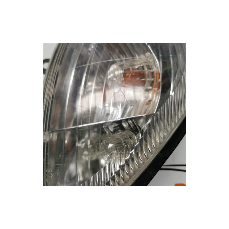 INTERMITENTE DEL. IZDO.