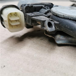 ELEVALUNAS ELECTRICO DEL. DCHO.