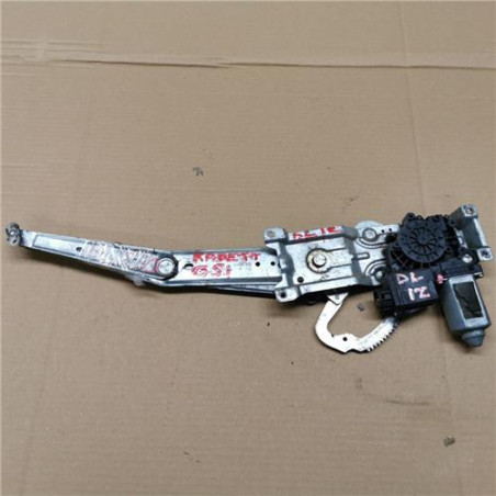 ELEVALUNAS ELECTRICO IZDO.