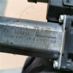 ELEVALUNAS ELECTRICO DEL. IZDO.