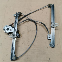 ELEVALUNAS ELECTRICO IZDO.