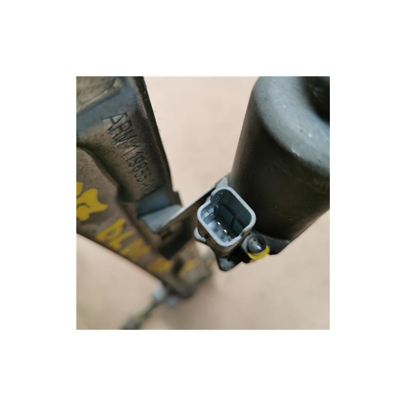 ELEVALUNAS ELECTRICO DEL. DCHO.