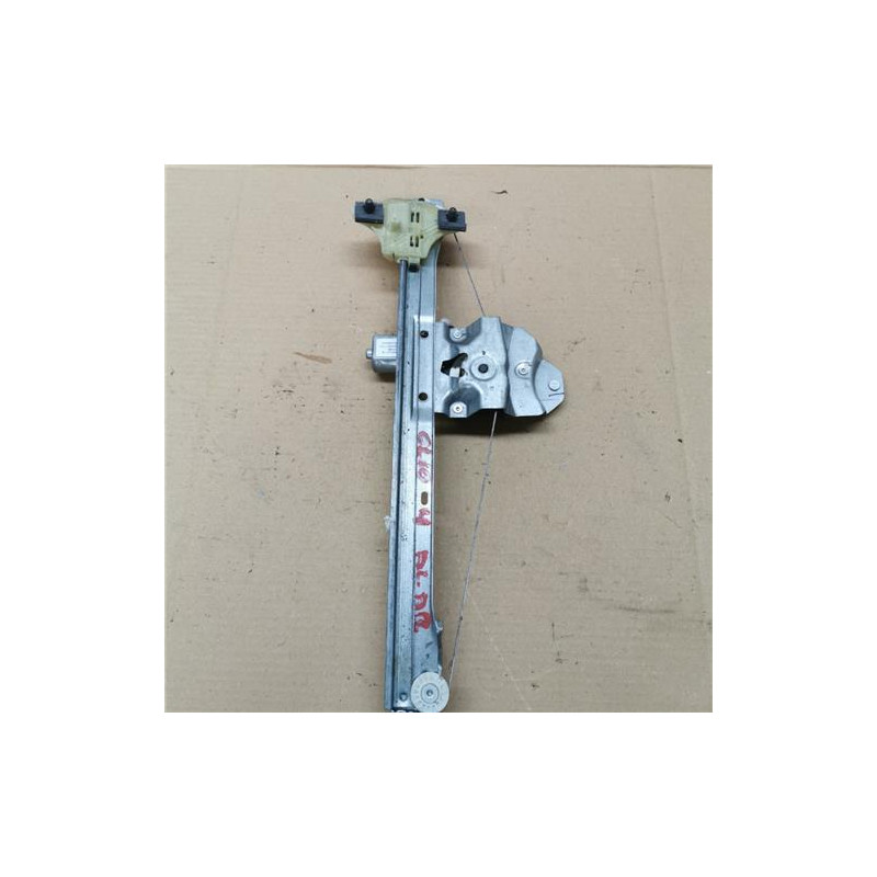 ELEVALUNAS ELECTRICO DEL. DCHO.