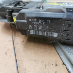 ELEVALUNAS ELECTRICO DEL. DCHO.