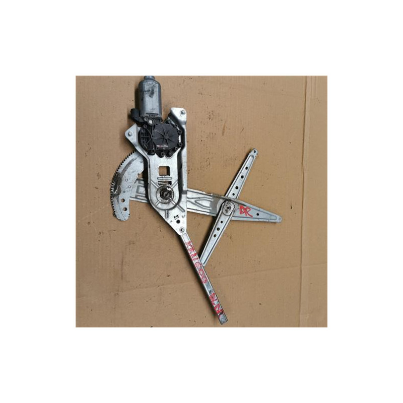 ELEVALUNAS ELECTRICO DEL. DCHO.