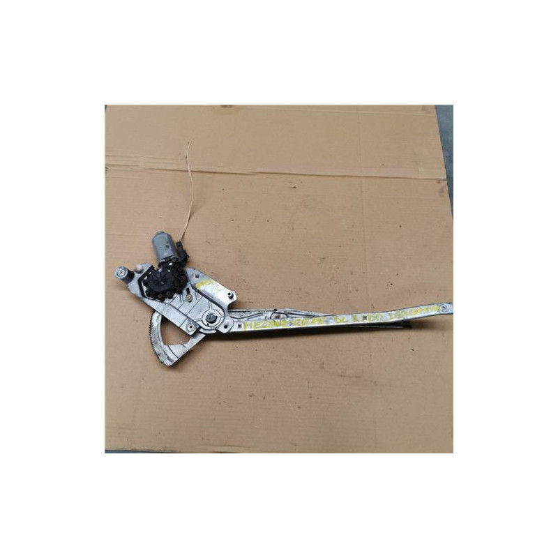 ELEVALUNAS ELECTRICO DEL. DCHO.