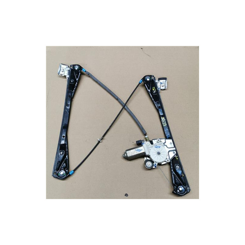 ELEVALUNAS ELECTRICO DEL. IZDO.