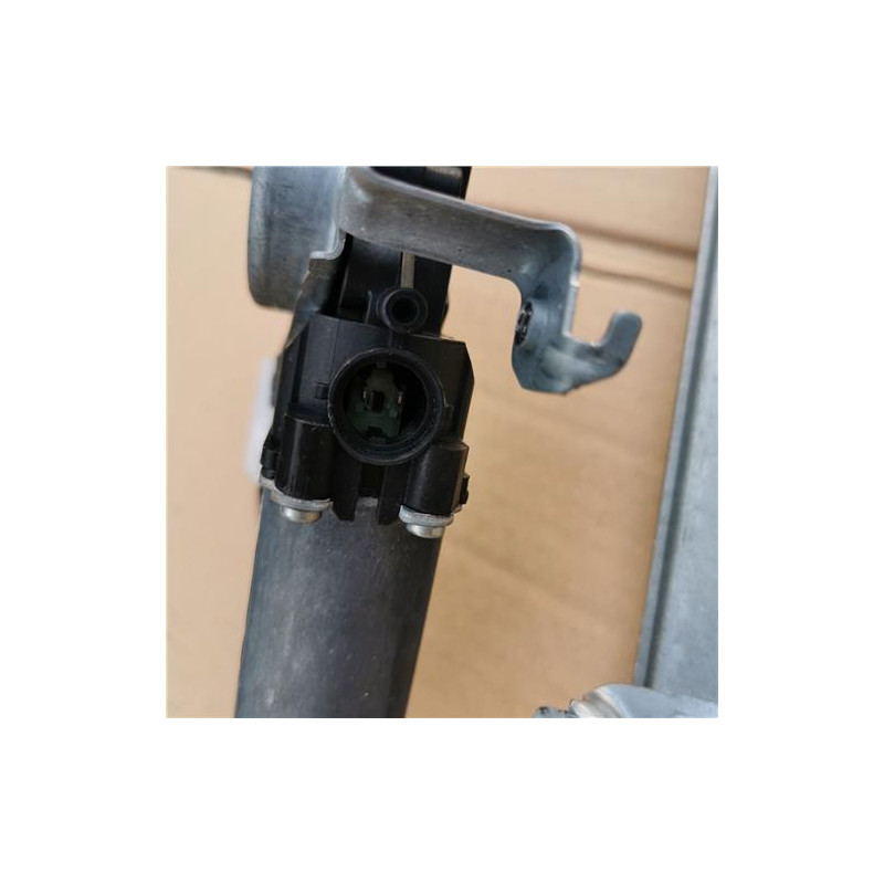 ELEVALUNAS ELECTRICO TRA. IZDO.