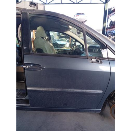 PUERTA DEL. DCHA.